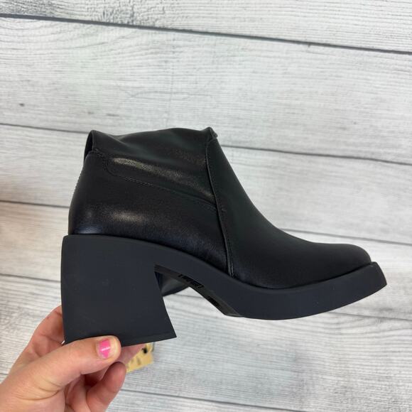 Madden NYC Women's Black Tall Lug Chunky Sleek Boots Size 11 - Picture 4 of 11